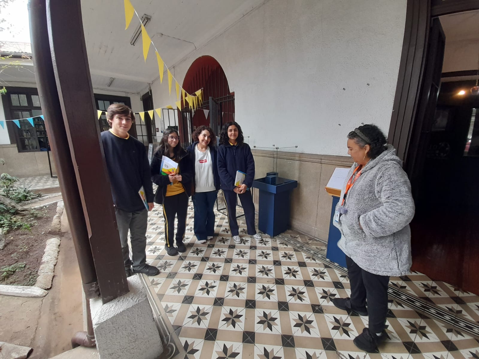 Visita de alumnos Rafael Ariztía